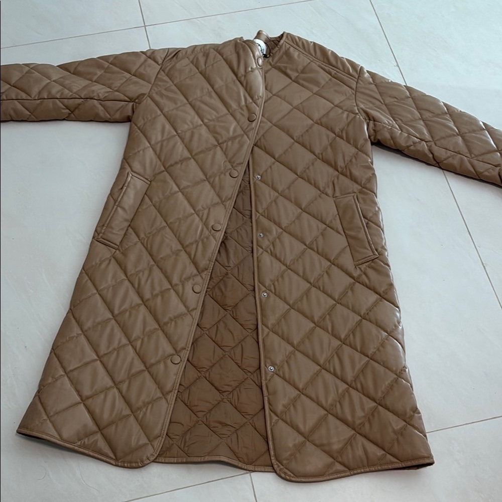 faux leather coat quilted never worn